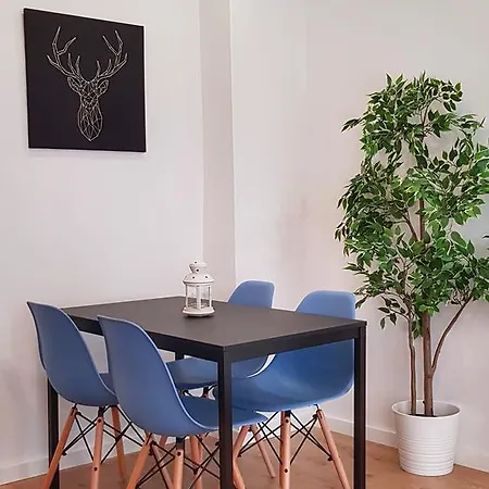 Wellrenting Plaza Nueva *